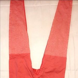 Peach two toned gymshark leggings